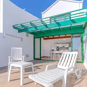 Apartment Fantastico Con Terraza Y Vistas Al Mar, Costa Teguise